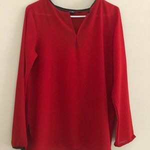 Used | Red solid color Top